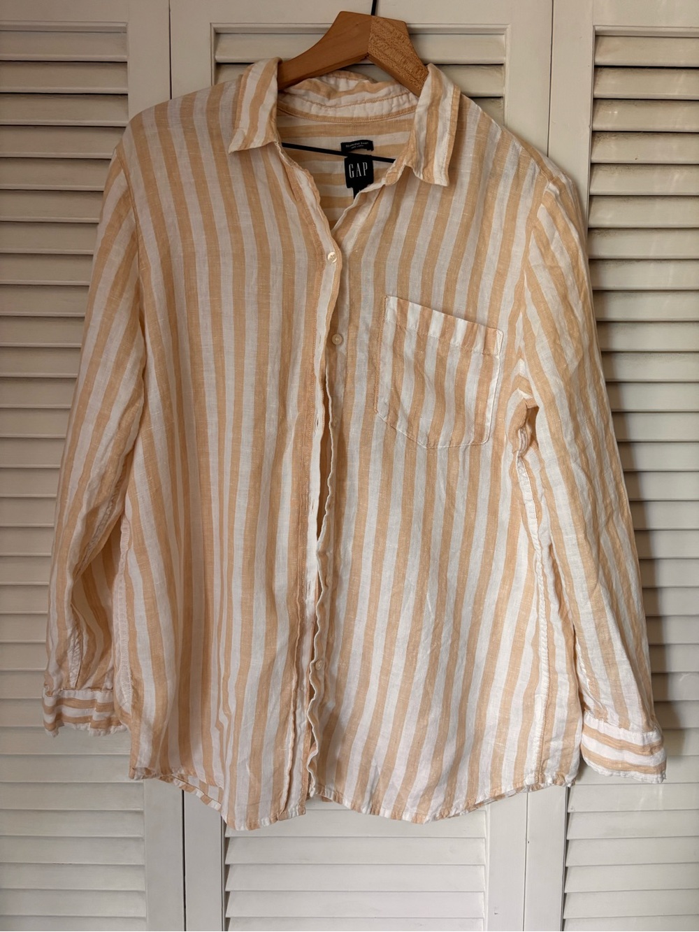 GAP Cream & White Striped Button-Up Shirt Boyfriend Style